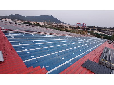 瓦面大面积接缝补漏 (10)